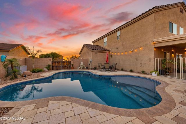 571 S Courts Redford Drive, Vail, AZ 85641