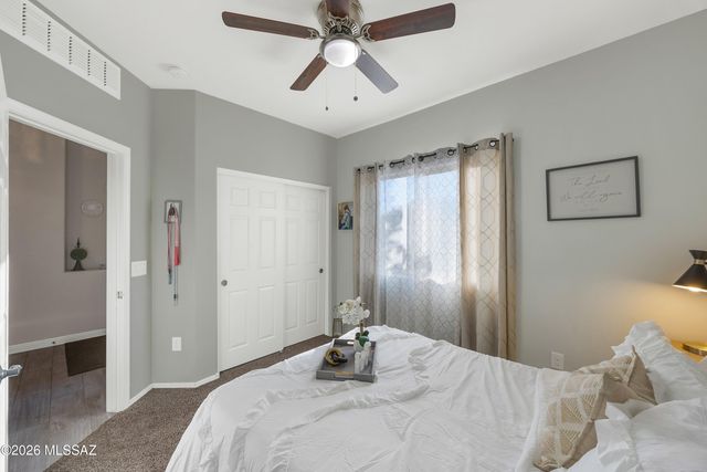 571 S Courts Redford Drive, Vail, AZ 85641