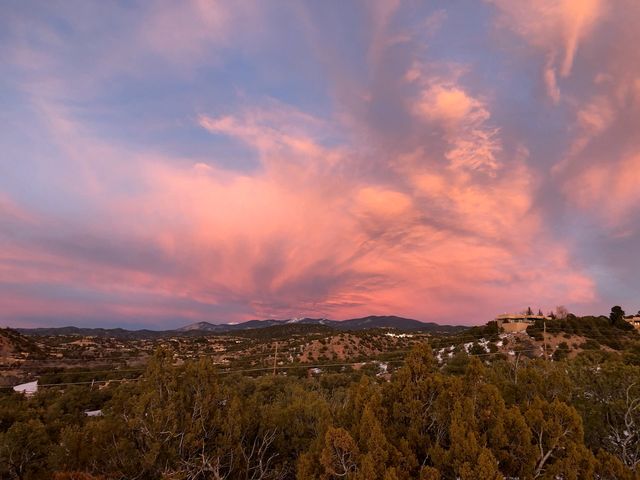 541 Calle Mirasol, Santa Fe, NM 87501