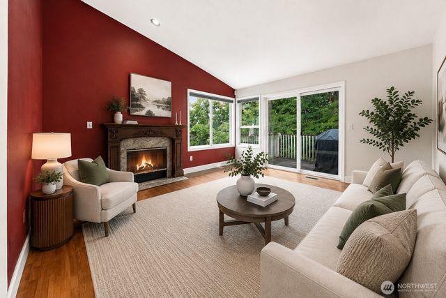 5210 30th Avenue S, Seattle, WA 98108