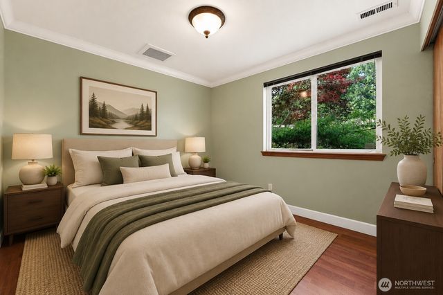 5210 30th Avenue S, Seattle, WA 98108