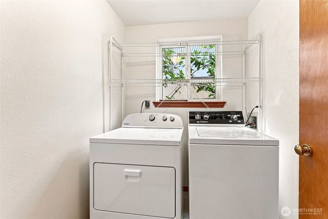 5210 30th Avenue S, Seattle, WA 98108