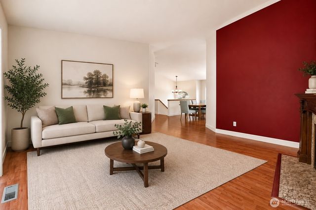 5210 30th Avenue S, Seattle, WA 98108