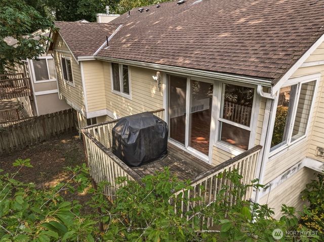 5210 30th Avenue S, Seattle, WA 98108