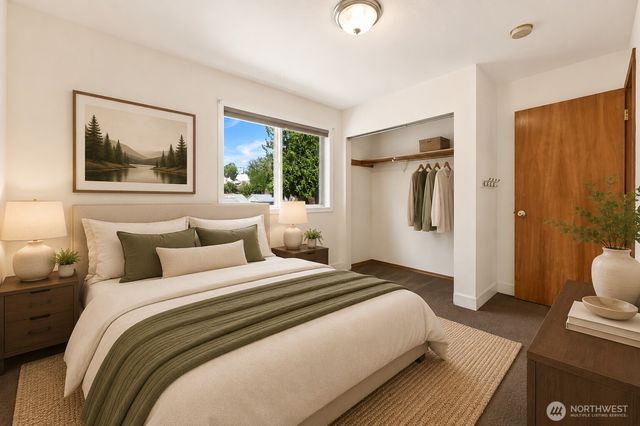 5210 30th Avenue S, Seattle, WA 98108