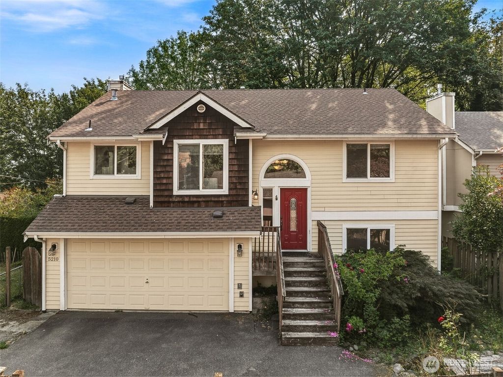 5210 30th Avenue S, Seattle, WA 98108