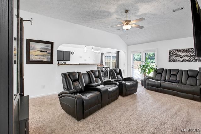 1605 Buena Vista Boulevard, Prattville, AL 36067