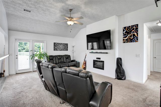 1605 Buena Vista Boulevard, Prattville, AL 36067