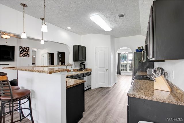 1605 Buena Vista Boulevard, Prattville, AL 36067