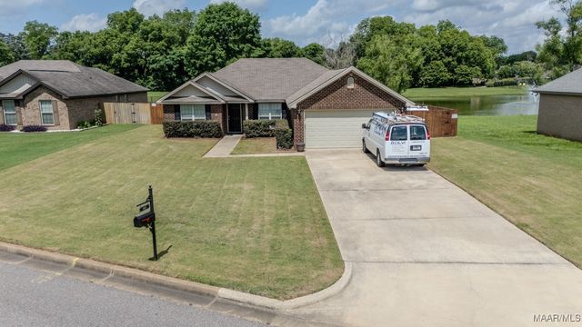 1605 Buena Vista Boulevard, Prattville, AL 36067