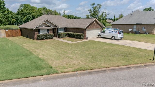 1605 Buena Vista Boulevard, Prattville, AL 36067