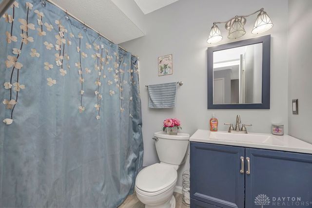 8308 Coppernail Way, West Chester, OH 45069