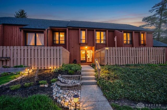 8308 Coppernail Way, West Chester, OH 45069