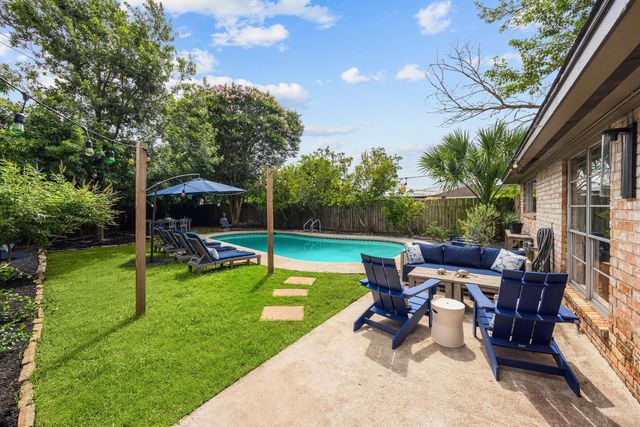 5702 Hoover Street, Houston, TX 77092