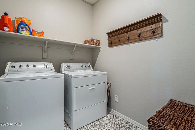 1493 E SHANNON Street, Gilbert, AZ 85295