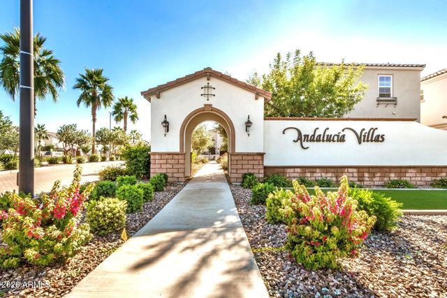 1493 E SHANNON Street, Gilbert, AZ 85295