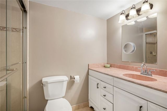 935 E Causeway Boulevard 401, Vero Beach, FL 32963