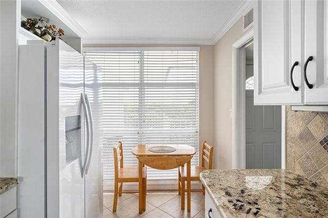 935 E Causeway Boulevard 401, Vero Beach, FL 32963