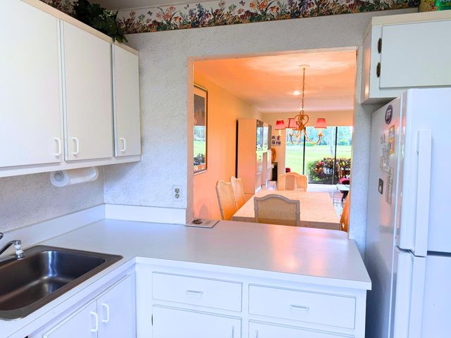 8410 CASA DEL LAGO E, Boca Raton, FL 33433