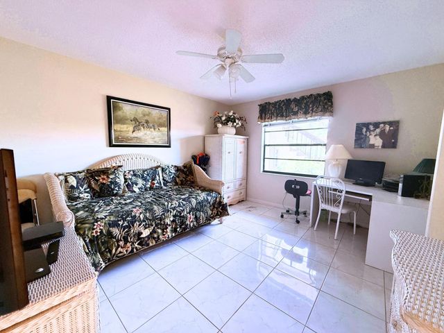8410 CASA DEL LAGO E, Boca Raton, FL 33433