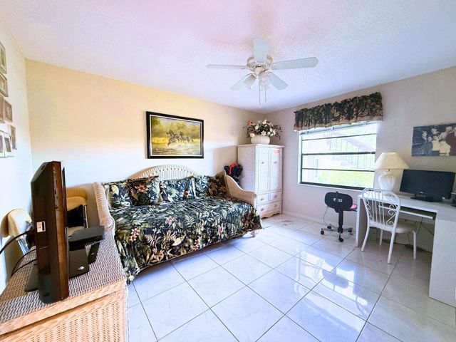 8410 CASA DEL LAGO E, Boca Raton, FL 33433
