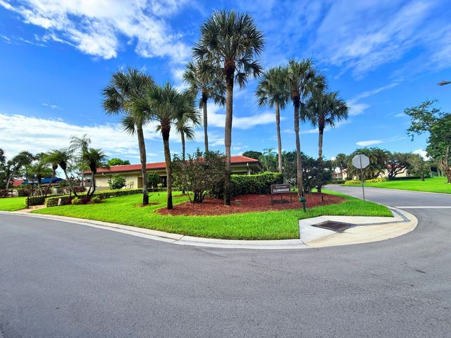 8410 CASA DEL LAGO E, Boca Raton, FL 33433