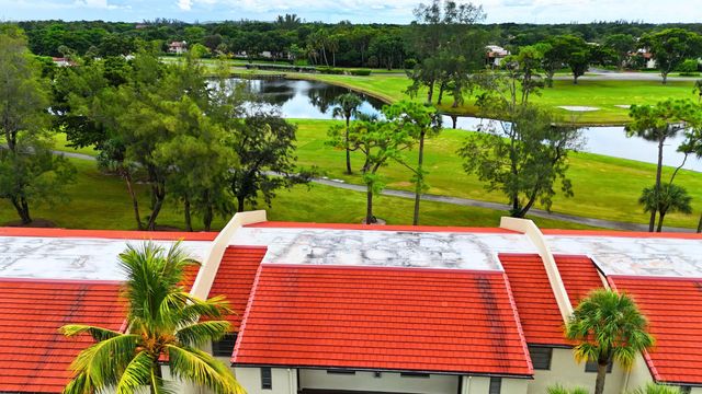 8410 CASA DEL LAGO E, Boca Raton, FL 33433