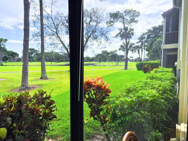 8410 CASA DEL LAGO E, Boca Raton, FL 33433