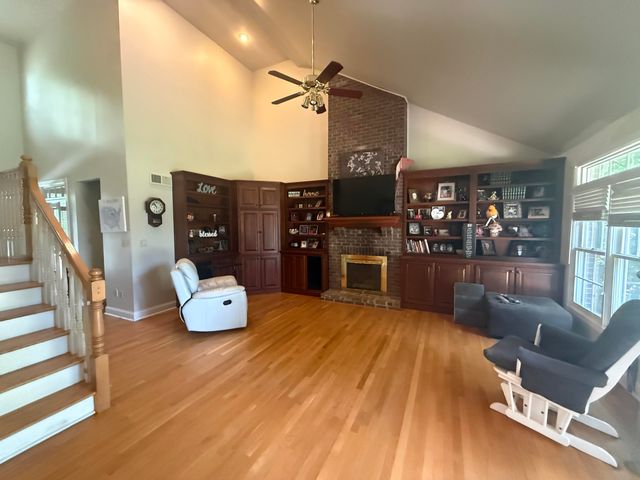 118 Whispering Woods Drive, Richmond, KY 40475