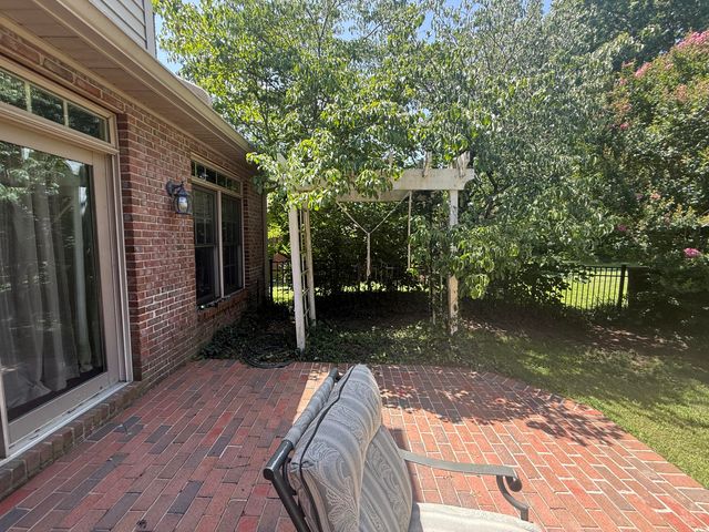118 Whispering Woods Drive, Richmond, KY 40475