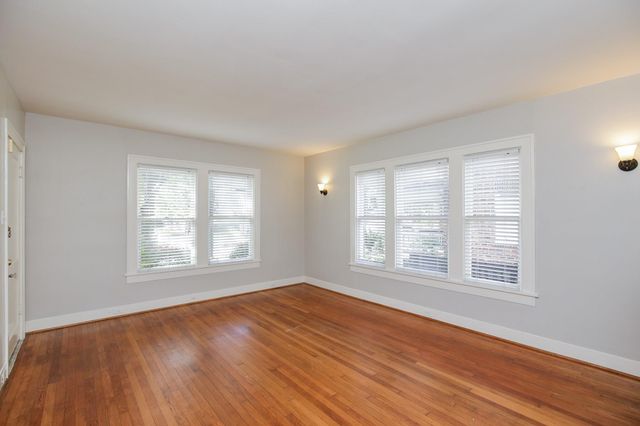 1632 Bonnie Brae Street A, Houston, TX 77006