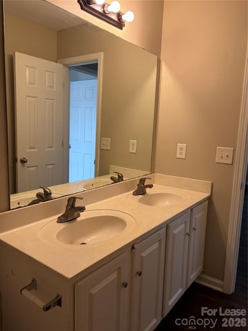 3707 Rocky Brook Court, Charlotte, NC 28269