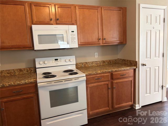 3707 Rocky Brook Court, Charlotte, NC 28269