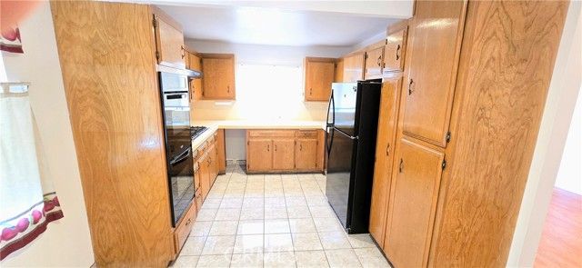 10353 Downey, Downey, CA 90241