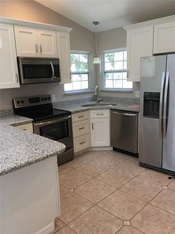 2105 DAVID COURT, Mount Dora, FL 32757