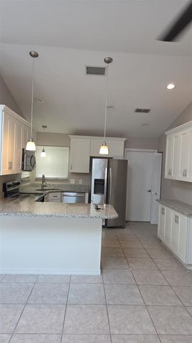 2105 DAVID COURT, Mount Dora, FL 32757