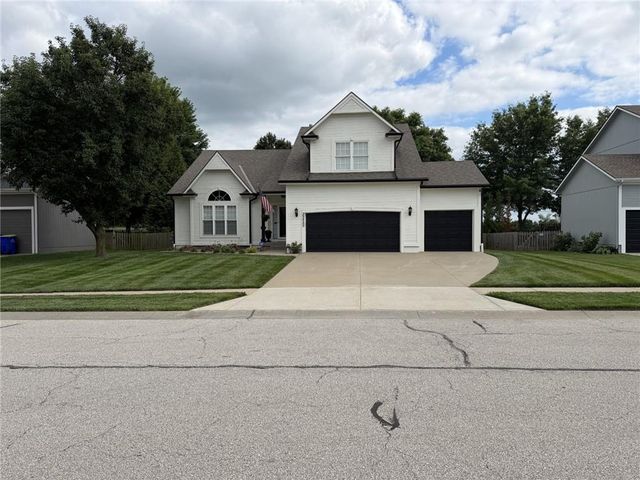 23525 W 74th Terrace, Shawnee, KS 66227