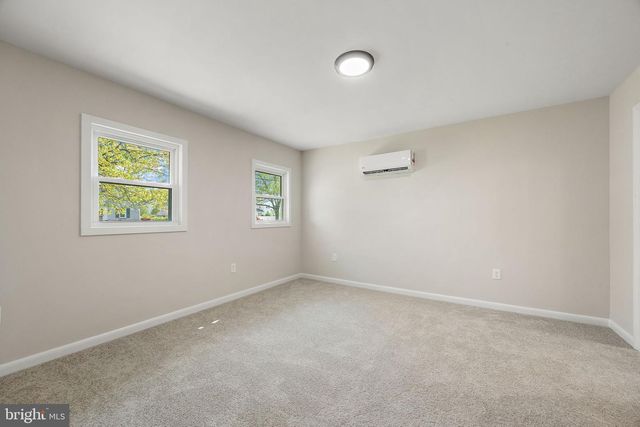 436 S 9TH ST, North Wales, PA 19454