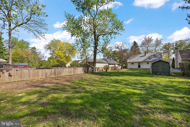 436 S 9TH ST, North Wales, PA 19454