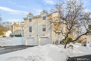 1159 Highland Avenue 15B, Waterbury, CT 06708