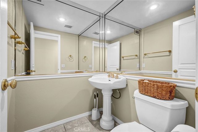 10462 Rio Grande Court, Fountain Valley, CA 92708