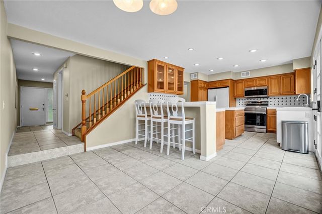10462 Rio Grande Court, Fountain Valley, CA 92708