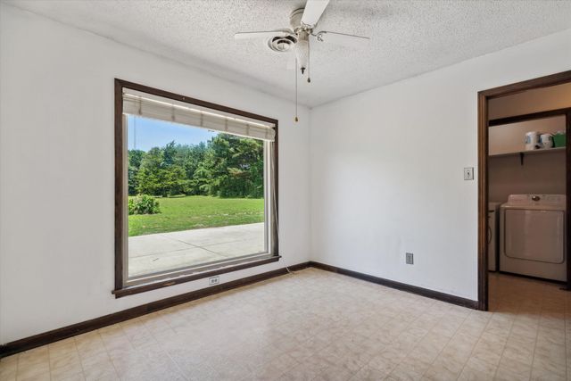 8783 DEADFALL RD, Millington, TN 38053