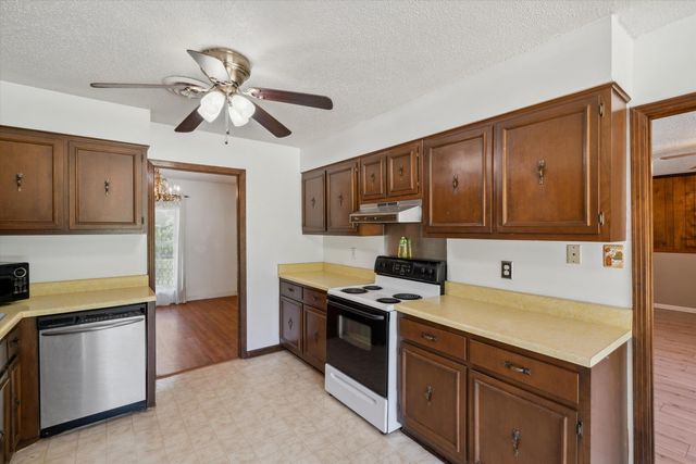 8783 DEADFALL RD, Millington, TN 38053