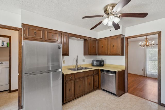 8783 DEADFALL RD, Millington, TN 38053