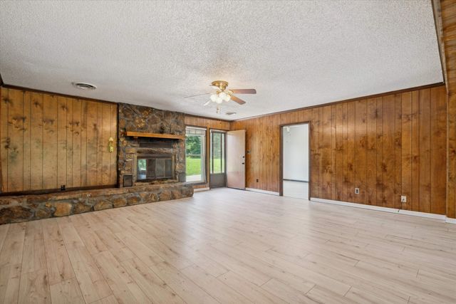 8783 DEADFALL RD, Millington, TN 38053