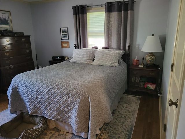 1700 Twin Oaks Drive, Harrisonville, MO 64701