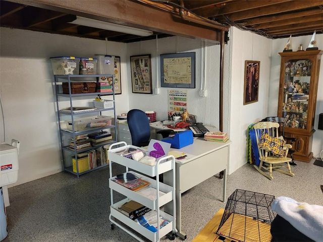 1700 Twin Oaks Drive, Harrisonville, MO 64701