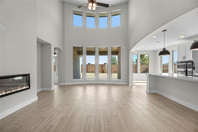 13705 Lago Costa Drive, Texas City, TX 77568