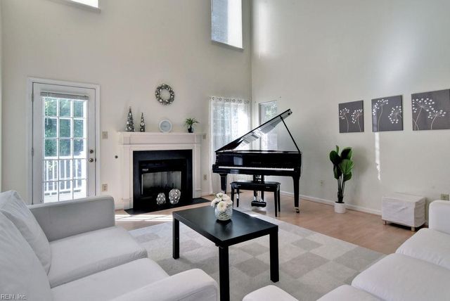 110 Bugle CT, Yorktown, VA 23693